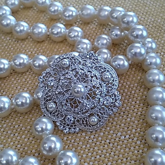 Camrose and Kross Jewelry Camrose And Kross Jbk Pearl Necklace